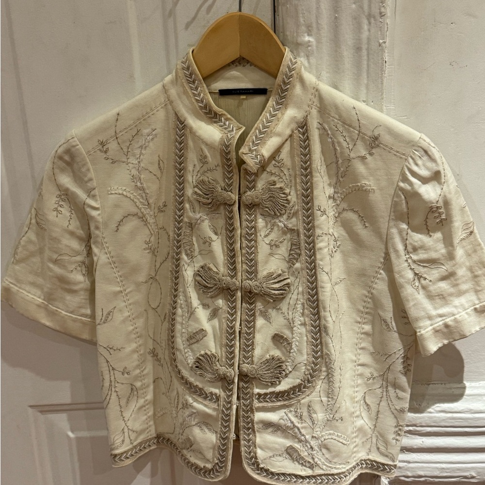 Beautiful embroidered Elie Tahari top in great condition. Only worn a few times.